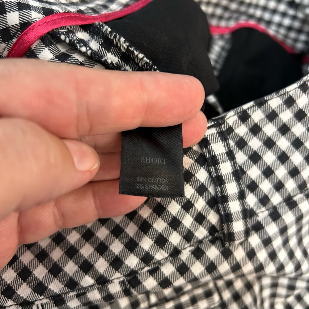 WHBM Shorts - Picture 3 of 7